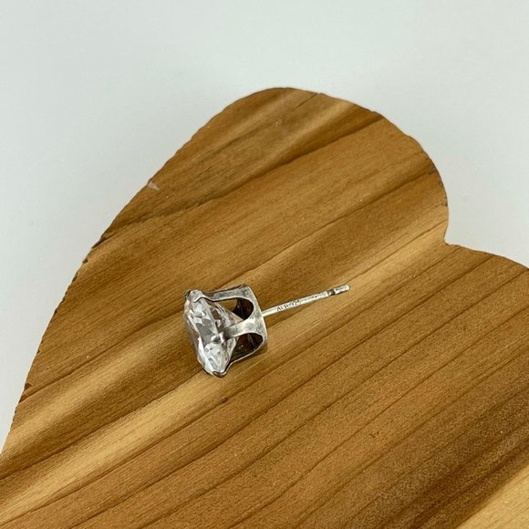 VINTAGE 💎 925 STERLING CZ . ALR 2 CARAT STUD POST SINGLE EARRING . FAUX DIAMOND - Picture 11 of 17